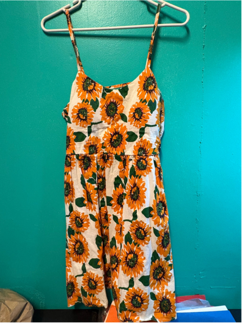Women's Unbranded Sunflower Print Backless Dress, XL, White and Orange